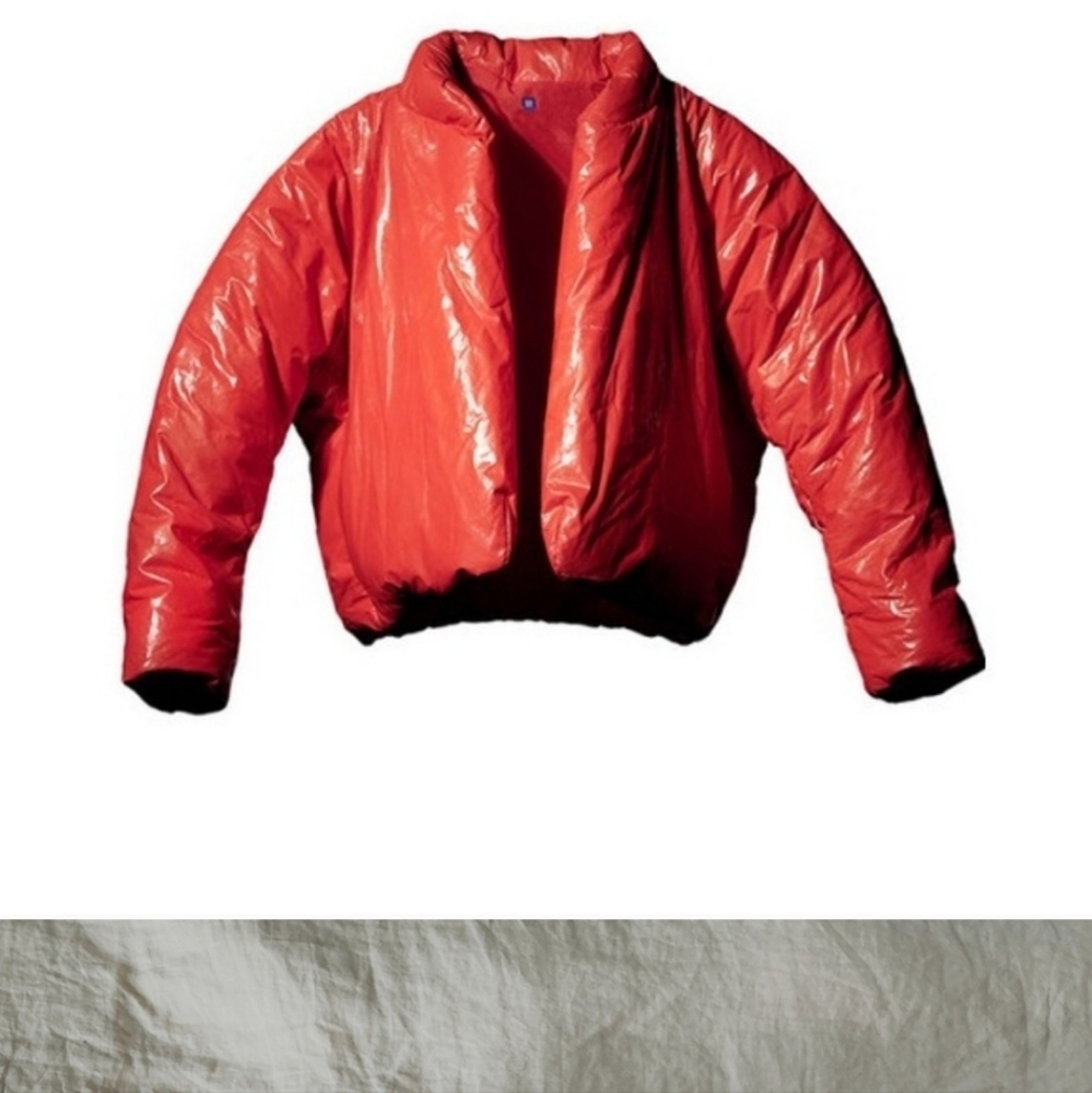 Yeezy round puffer jacket